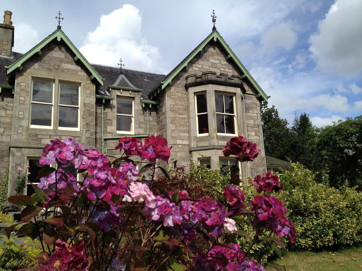 Willows Bed & Breakfast Pitlochry Exterior photo